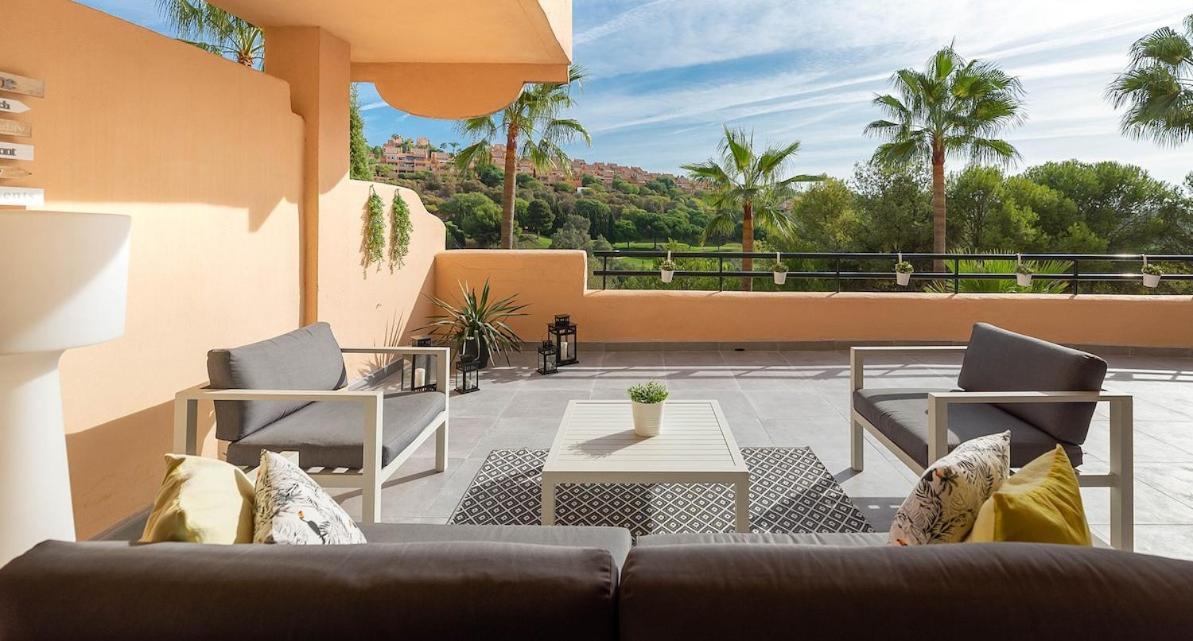 La Terraza Apartment Elviria Marbella Luaran gambar