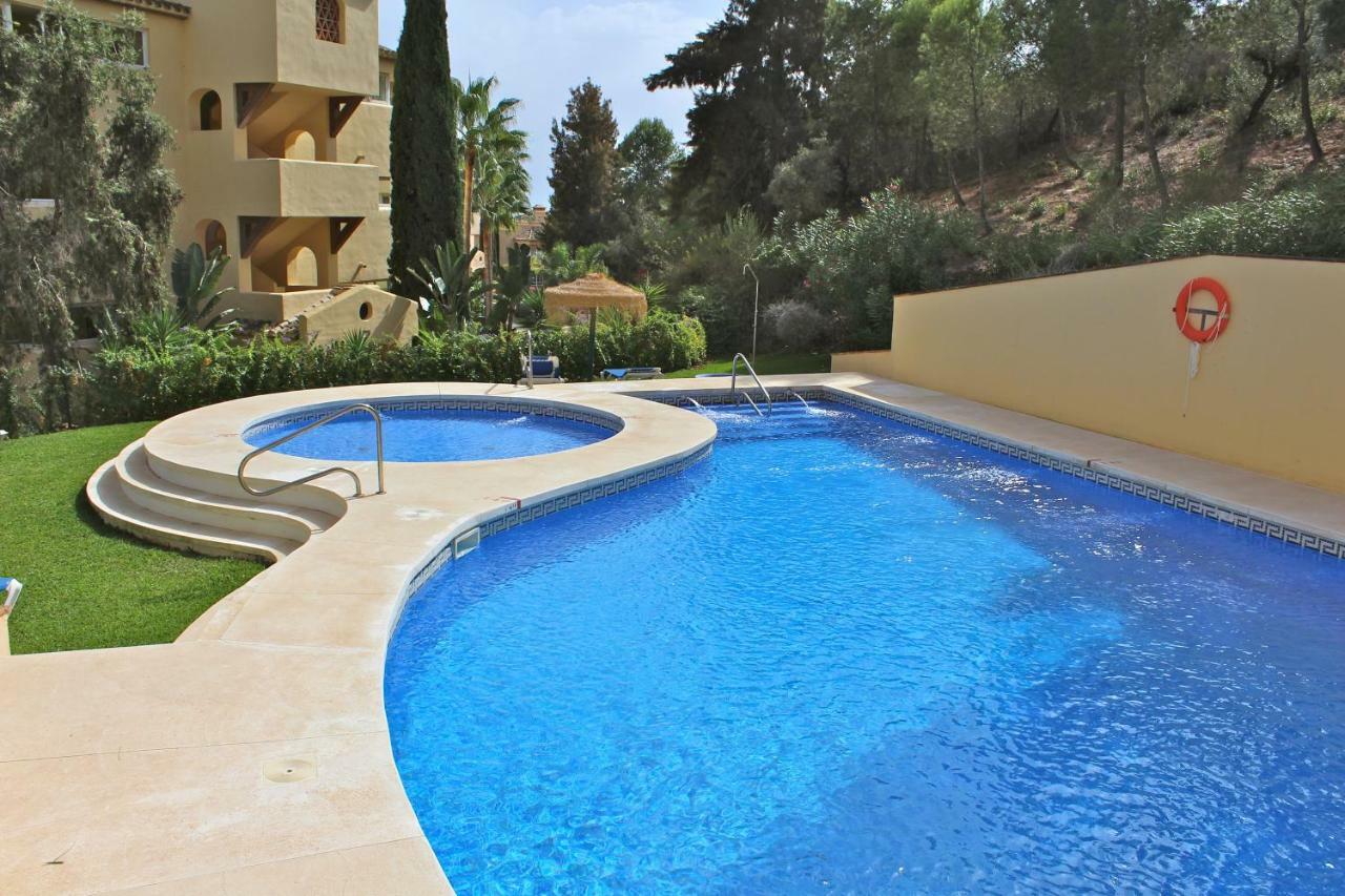 La Terraza Apartment Elviria Marbella Luaran gambar