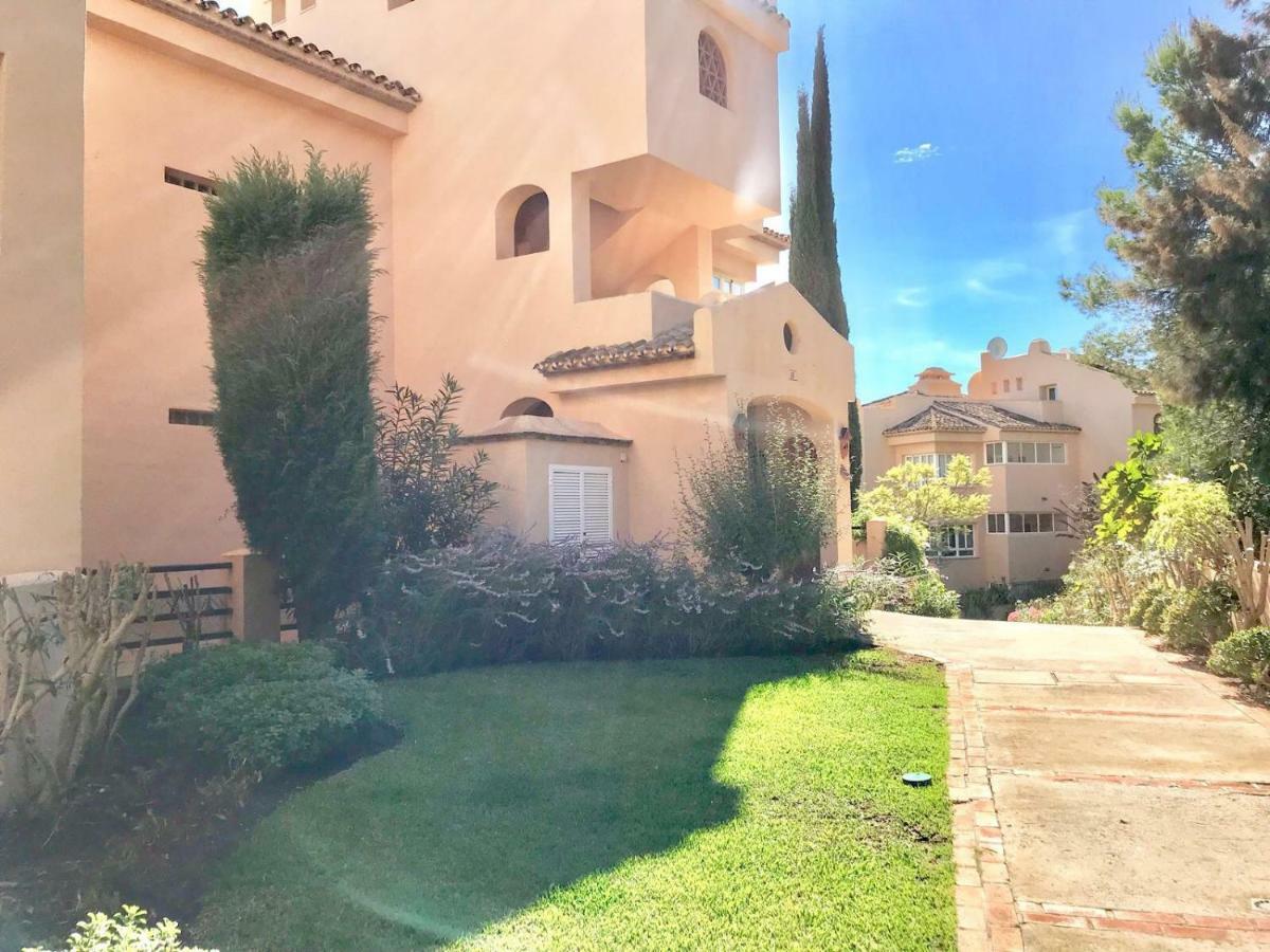 La Terraza Apartment Elviria Marbella Luaran gambar