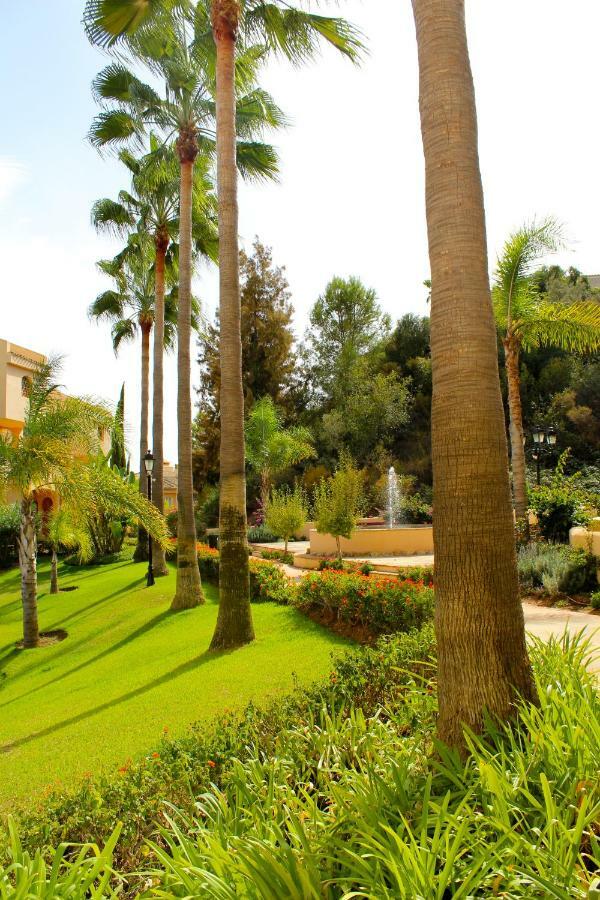 La Terraza Apartment Elviria Marbella Luaran gambar